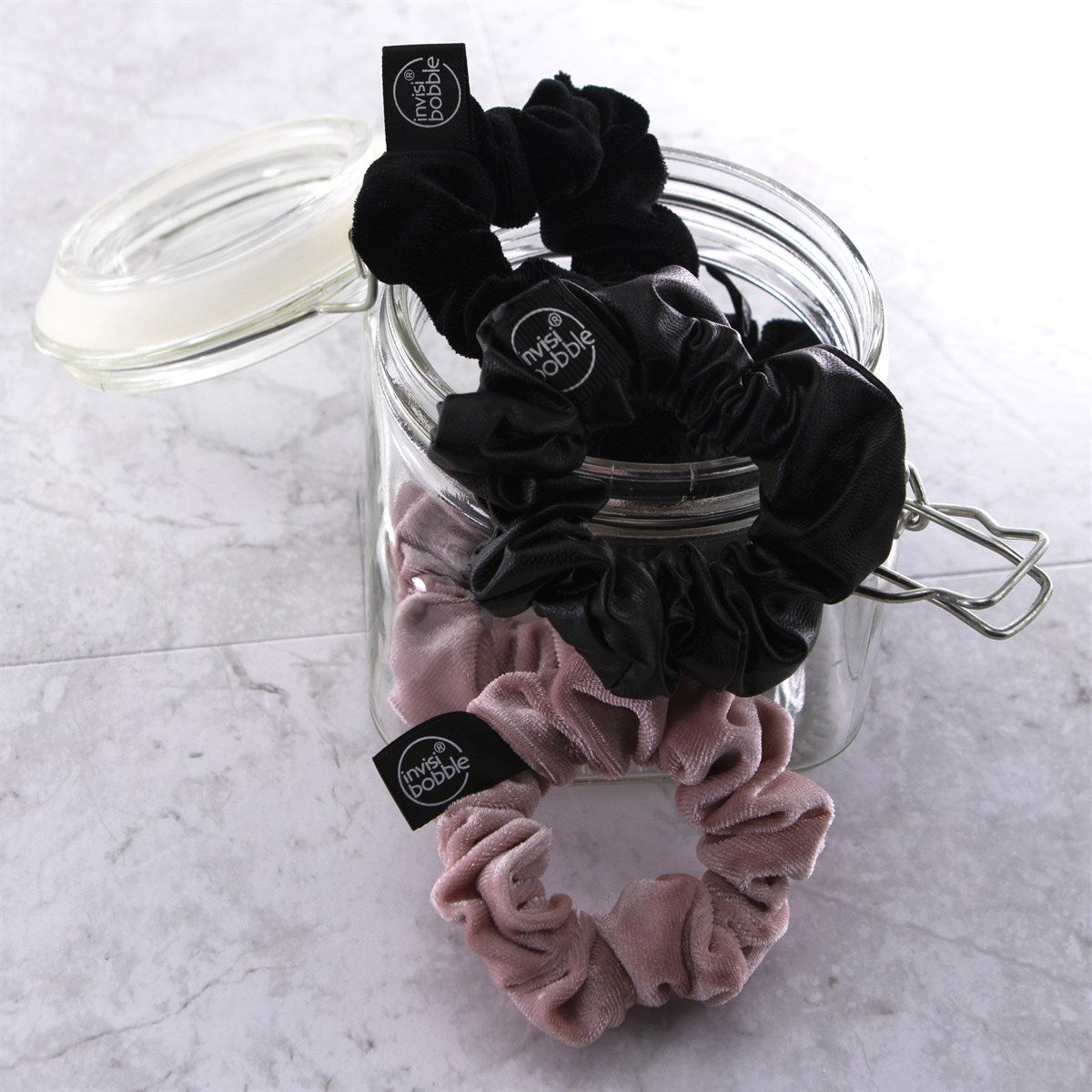 Invisibobble Sprunchie- True Black Scrunchie