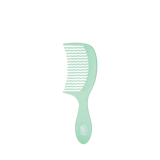 Wet Brush Go Green Treatment Comb in mint green for detangling and smoothing hair