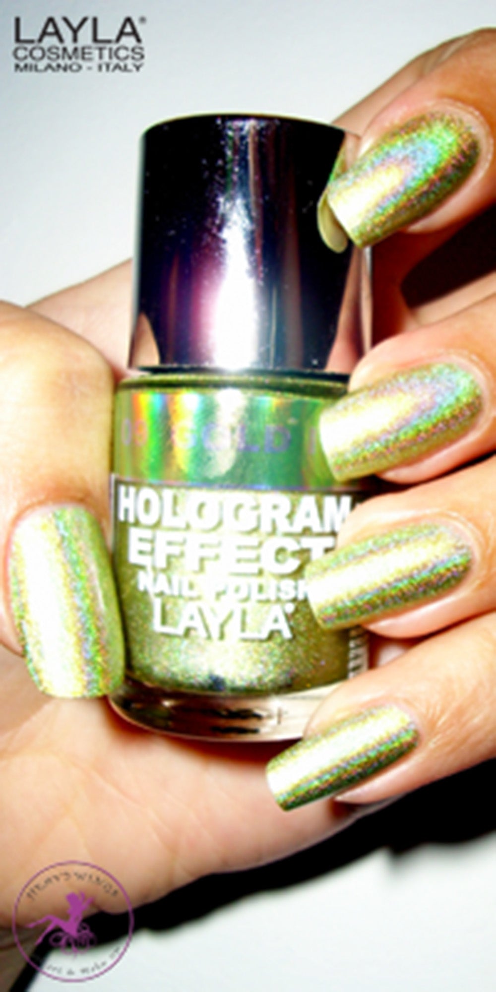 Layla Cosmetics Hologram Effect Nail Polish with Free Base File