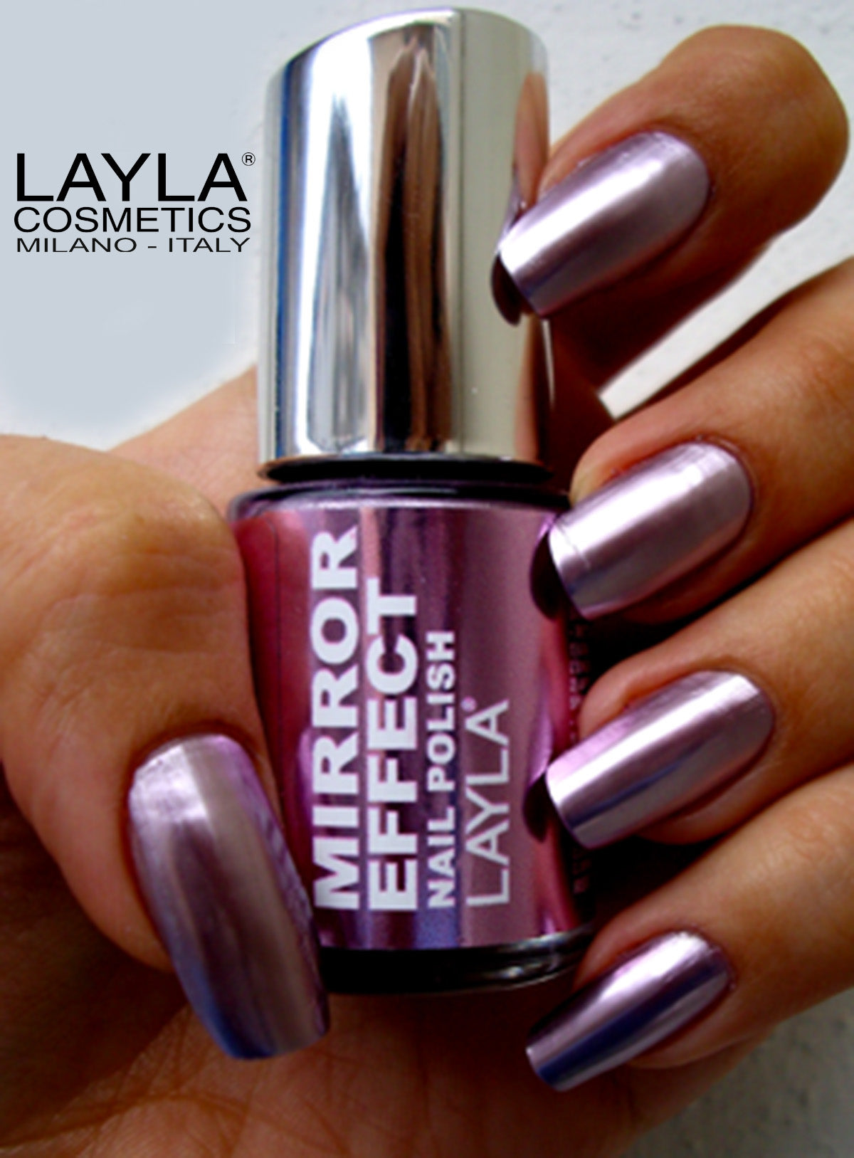 Layla Cosmetics Mirror Effect Nail Polish with Free Base File