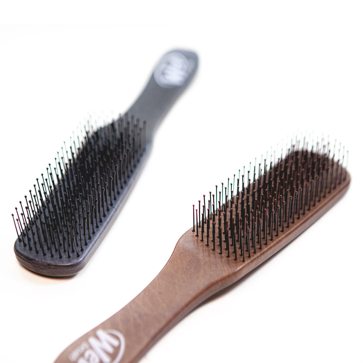 Wet Brush men's detangling hair brush set in black and brown with flexible bristles for easy detangling